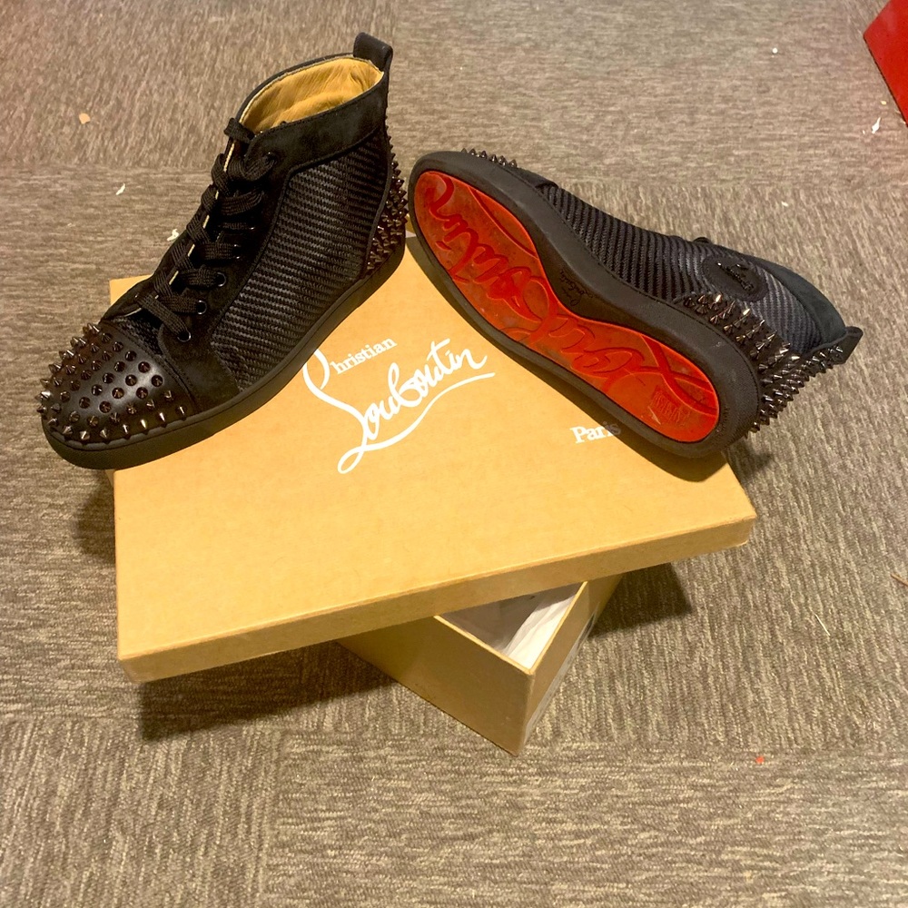 New authentic men’s size 43 Christian Louboutin spiked high tops